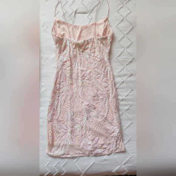 Windsor Homecoming Dress - Picture 2 of 2